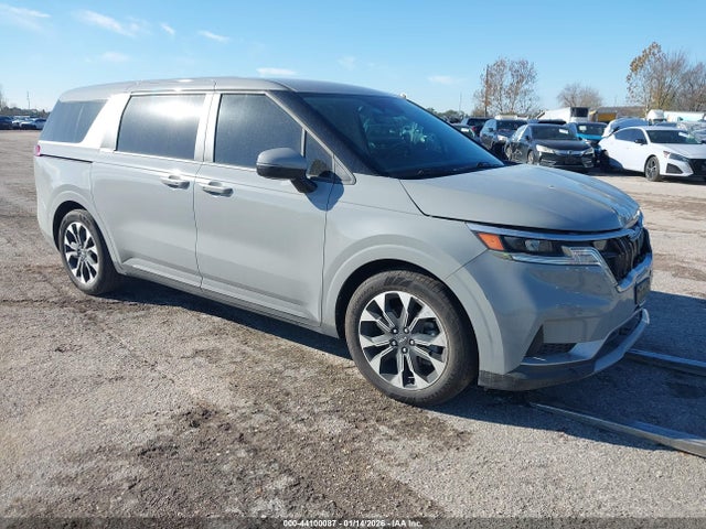 2024 KIA CARNIVAL MPV EX