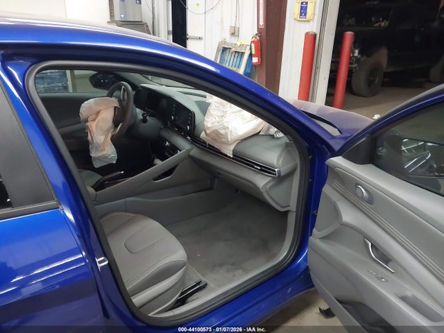 HYUNDAI ELANTRA SEL SPORT - 5