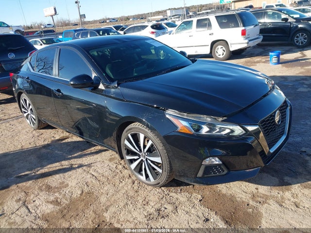 2022 NISSAN ALTIMA SR FWD