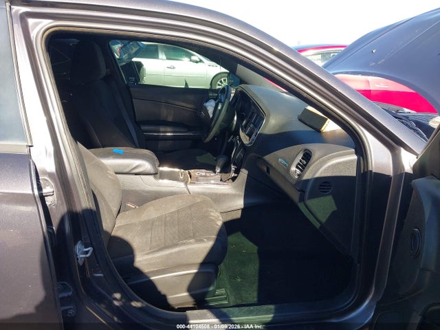 DODGE CHARGER SE - 5