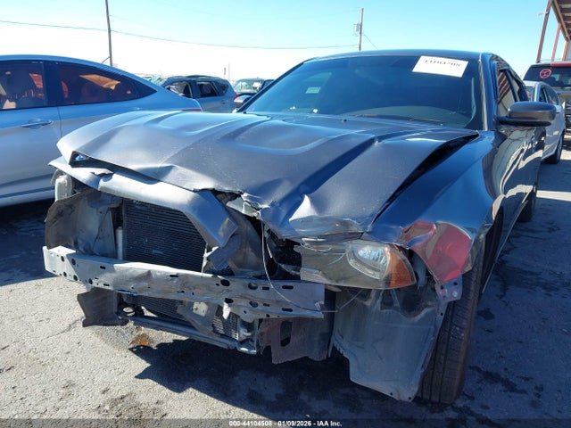 DODGE CHARGER SE - 6