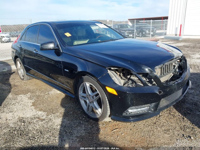 MERCEDES-BENZ E-CLASS - 1