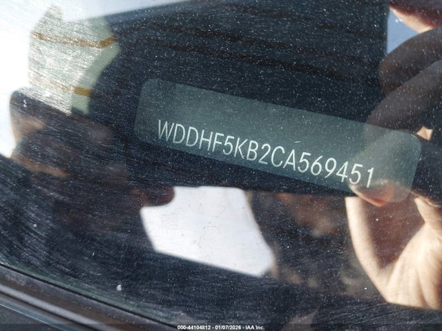 MERCEDES-BENZ E-CLASS - 9