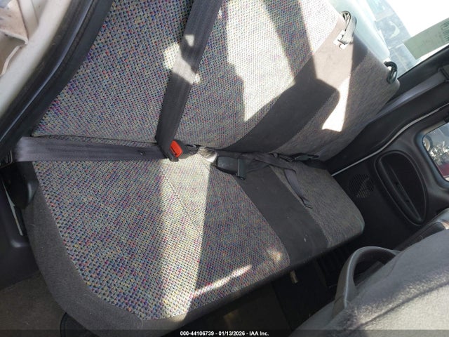 DODGE RAM 1500 ST - 8