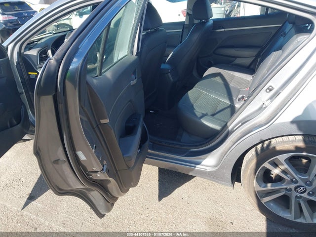 HYUNDAI ELANTRA LIMITED - 8