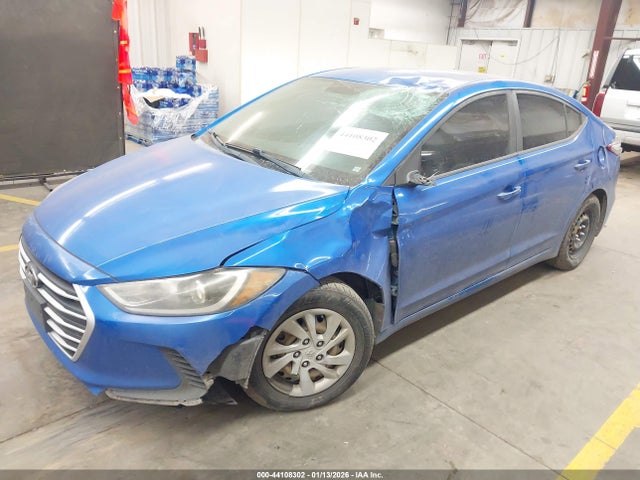 HYUNDAI ELANTRA SE - 2