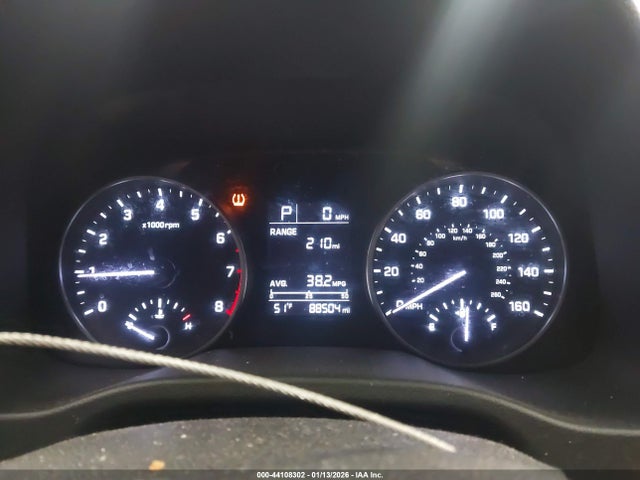 HYUNDAI ELANTRA SE - 7