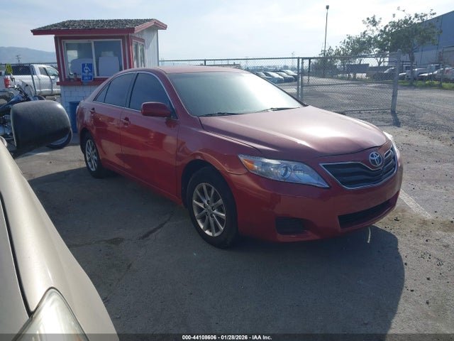 2010 TOYOTA CAMRY 