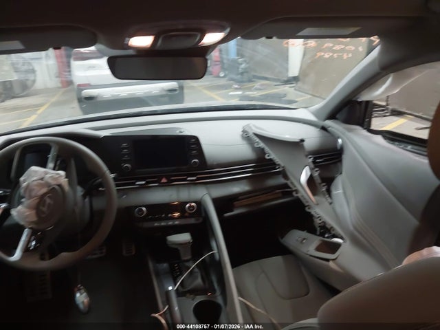 HYUNDAI ELANTRA SEL SPORT - 5