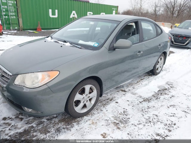 HYUNDAI ELANTRA SE - 2