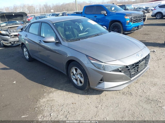 HYUNDAI ELANTRA SE - 1