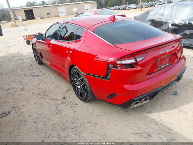 KIA STINGER - 3