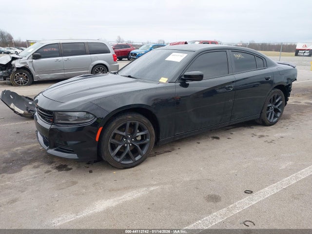 DODGE CHARGER SXT RWD - 2