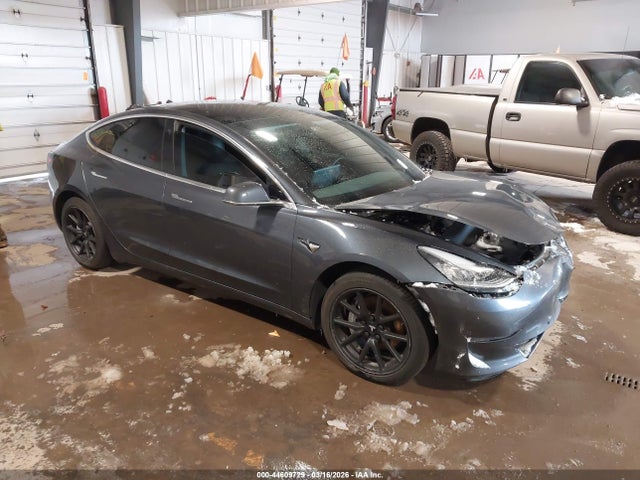 2019 TESLA MODEL 3 LONG RANGE/PERFORMANCE