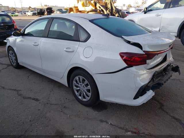 صورة 3 لـ 2021 KIA FORTE FE