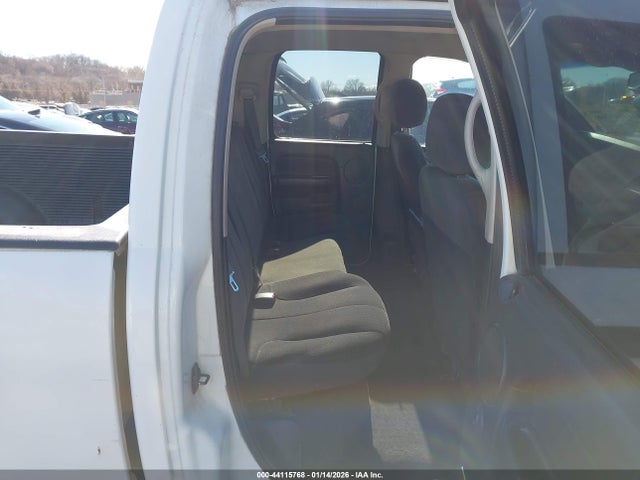 DODGE RAM 1500 ST - 8