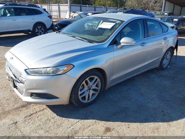 FORD FUSION SE - 2