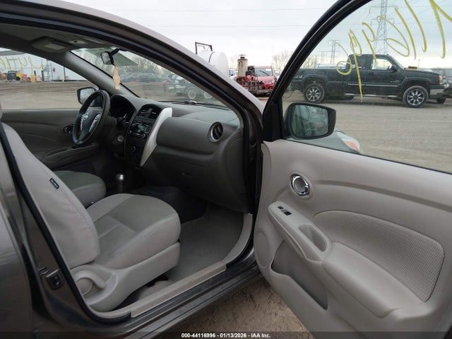 صورة 5 لـ 2015 Nissan VERSA 1.6 SV