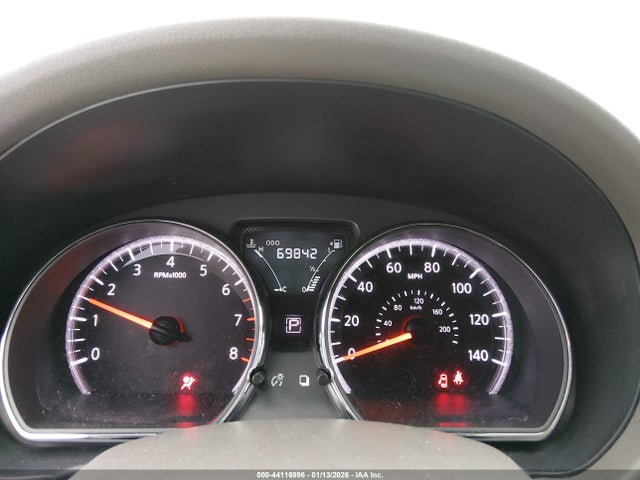صورة 7 لـ 2015 Nissan VERSA 1.6 SV