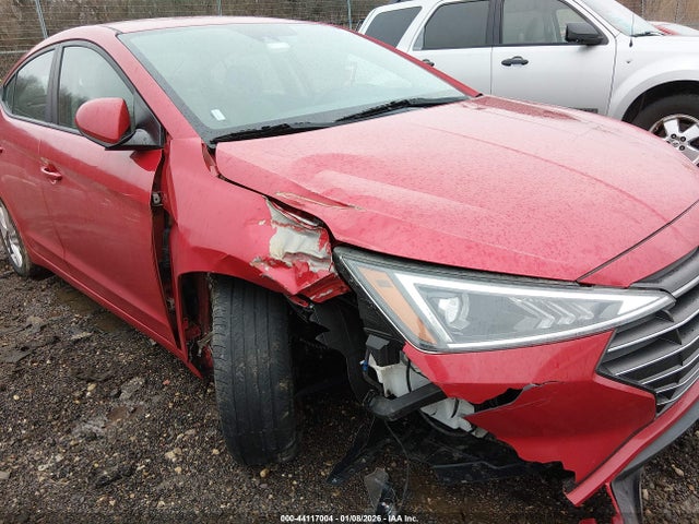 HYUNDAI ELANTRA SEL - 6