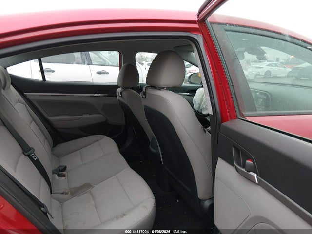 HYUNDAI ELANTRA SEL - 8