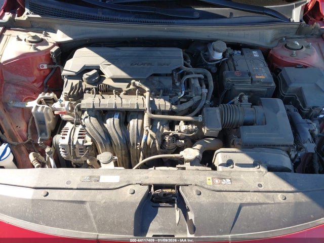 HYUNDAI ELANTRA SEL - 10