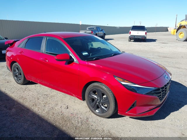 HYUNDAI ELANTRA SEL - 1