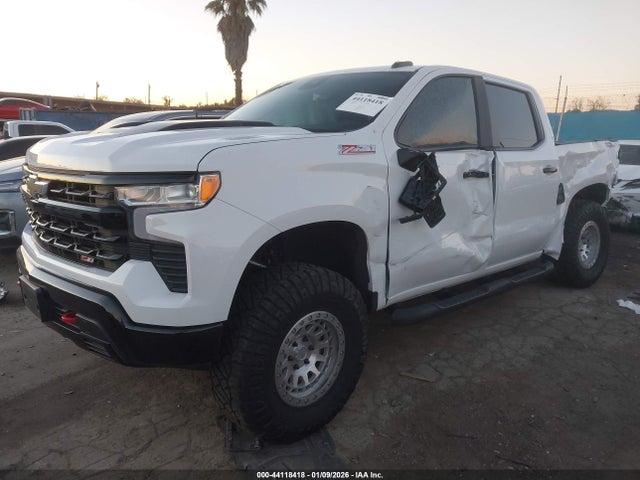 CHEVROLET SILVERADO 1500 4WD SHORT BED LT TRAIL BOSS - 2