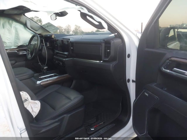 CHEVROLET SILVERADO 1500 4WD SHORT BED LT TRAIL BOSS - 5