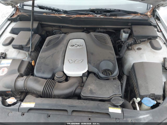 HYUNDAI GENESIS 4.6 - 10