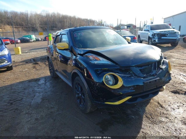 2016 NISSAN JUKE SV