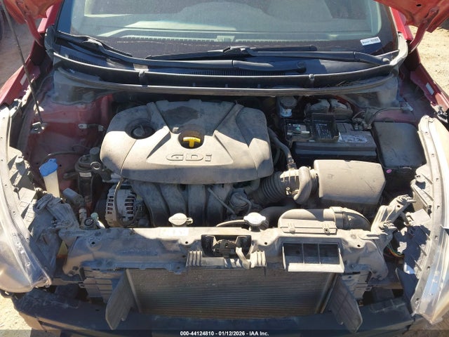 HYUNDAI ELANTRA GT - 10