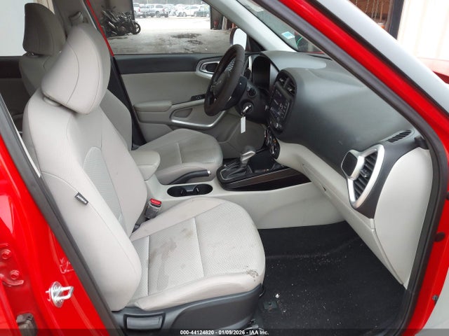 KIA SOUL LX - 5