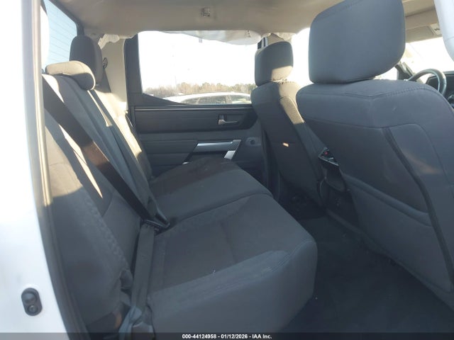 TOYOTA TUNDRA - 8