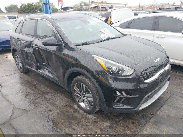 2022 KIA NIRO LXS