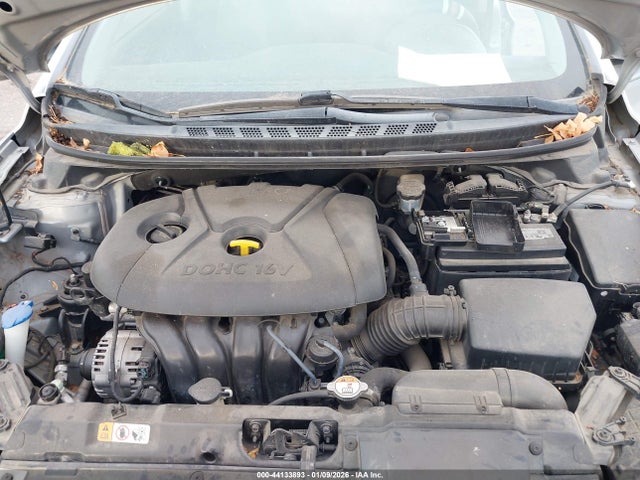 HYUNDAI ELANTRA GLS - 10