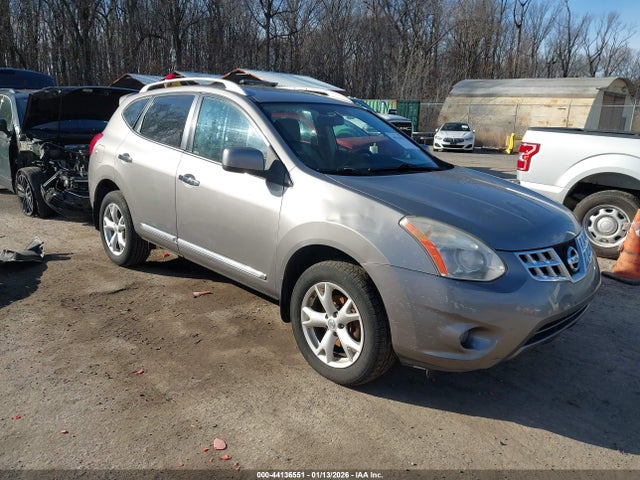 2011 NISSAN ROGUE SV