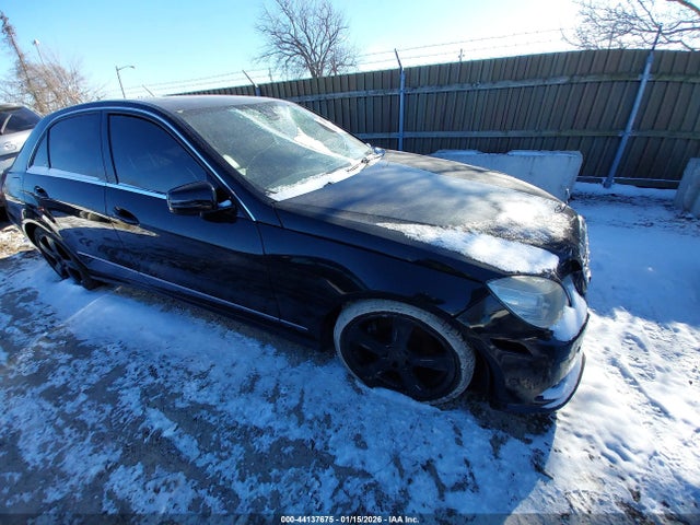 MERCEDES-BENZ E-CLASS - 1