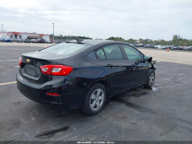 CHEVROLET CRUZE LS AUTO - 4