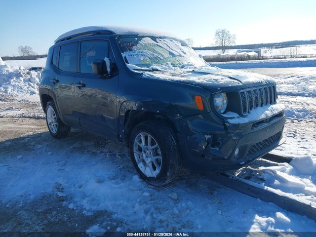 2022 JEEP RENEGADE LATITUDE 4X4