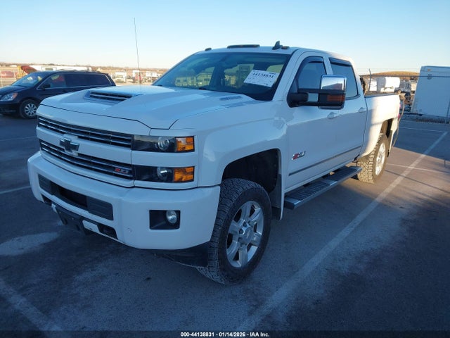 CHEVROLET SILVERADO 2500HD LTZ - 2