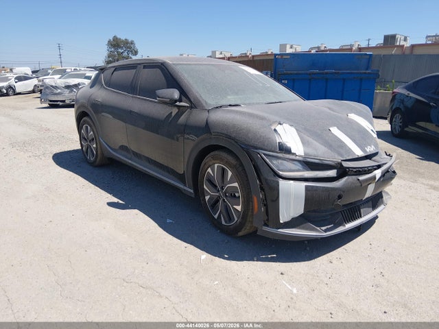 2024 KIA EV6 LIGHT LONG RANGE