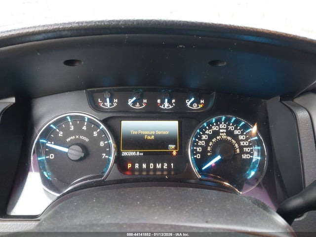 FORD F-150 XLT - 7