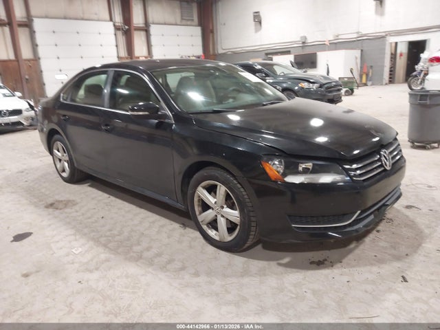 2013 VOLKSWAGEN PASSAT 2.5L SE