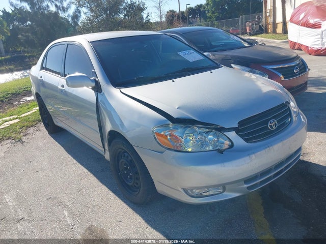 2004 TOYOTA COROLLA LE