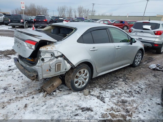 صورة 4 لـ 2020 Toyota COROLLA LE