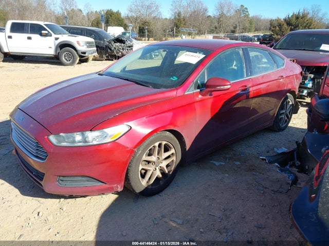 FORD FUSION SE - 2