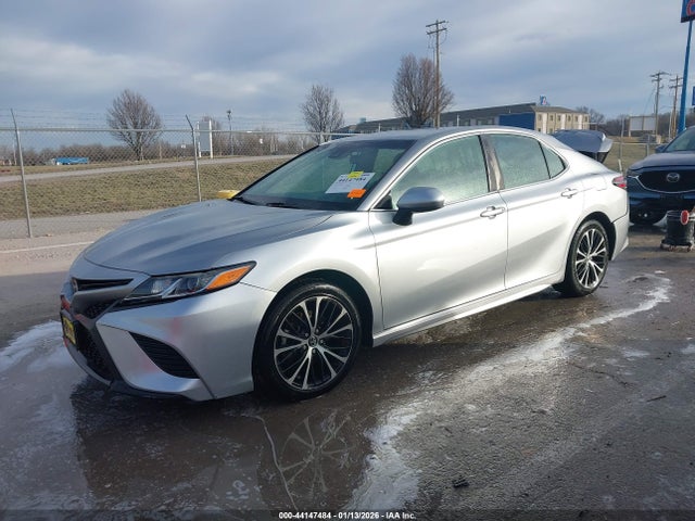 صورة 2 لـ 2019 Toyota CAMRY SE