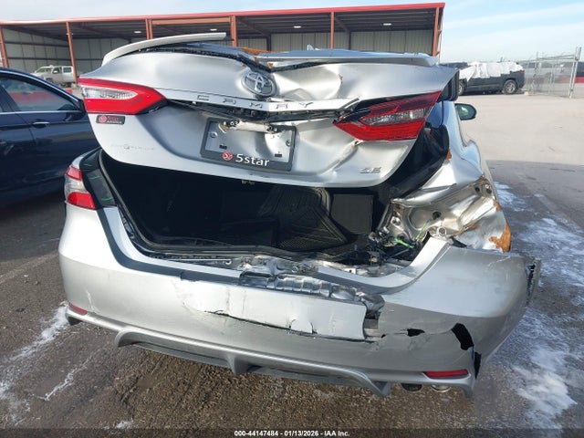 صورة 6 لـ 2019 Toyota CAMRY SE