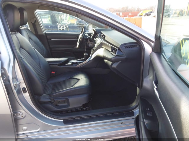 صورة 5 لـ 2019 Toyota CAMRY SE